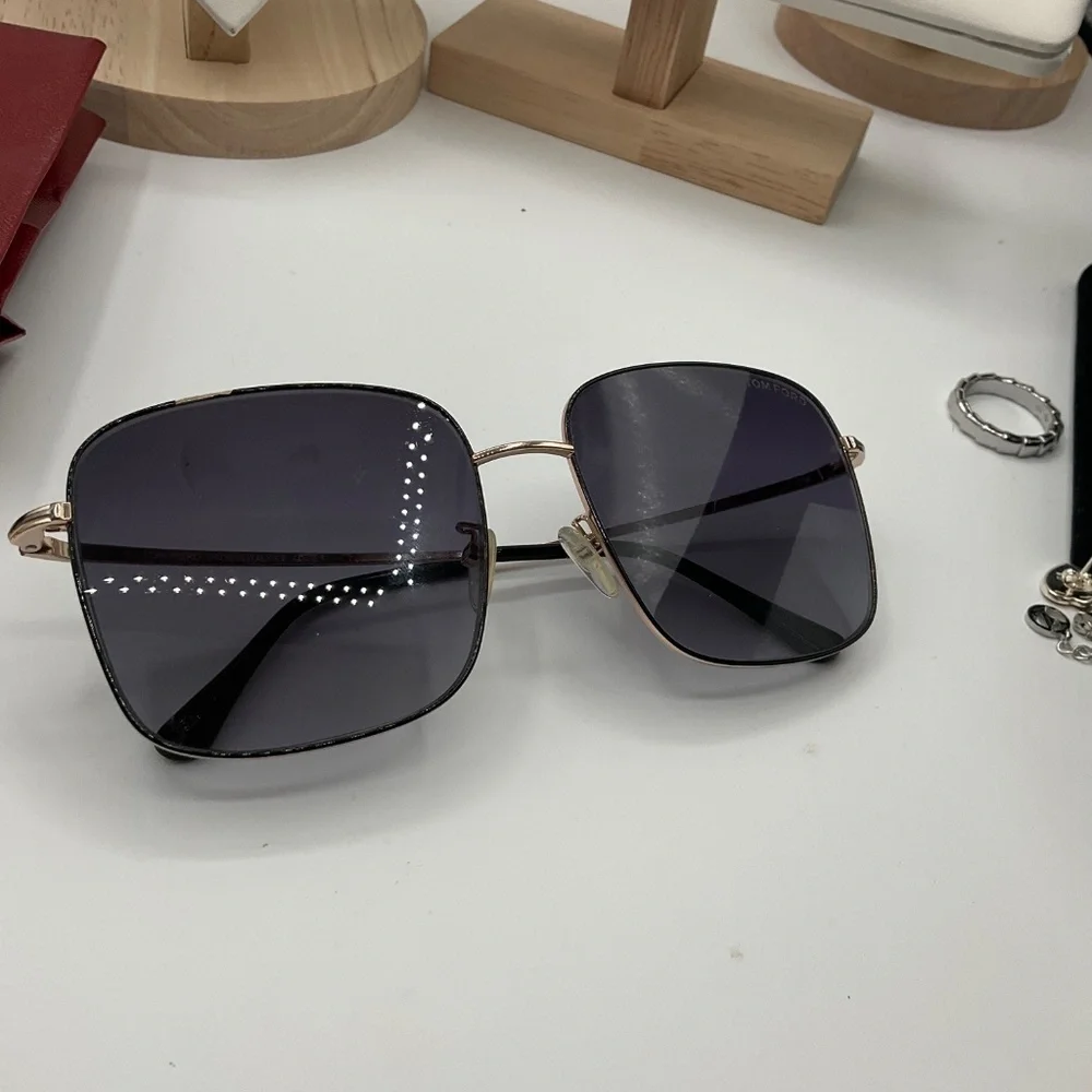 Tom Ford Sunglasses Women Gold Frame TF894